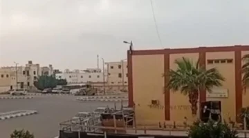 غيوم كثيفة تغطي سماء الغردقة ومرسى مطروح مع تحذيرات من أمطار غزيرة